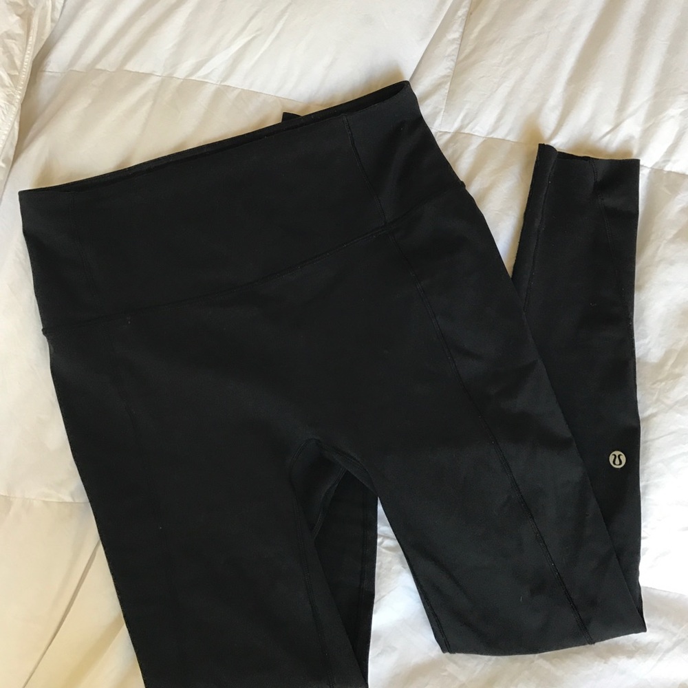 100% Auth Lululemon High waisted black legging
