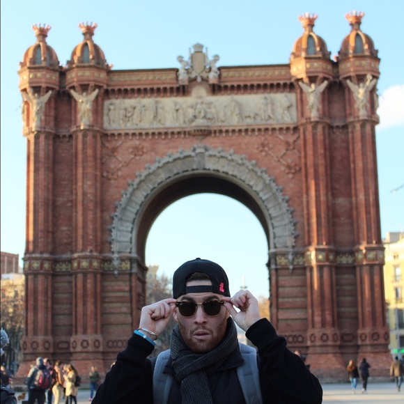 Meet your Posher, Brandon - Picture 2 of 2