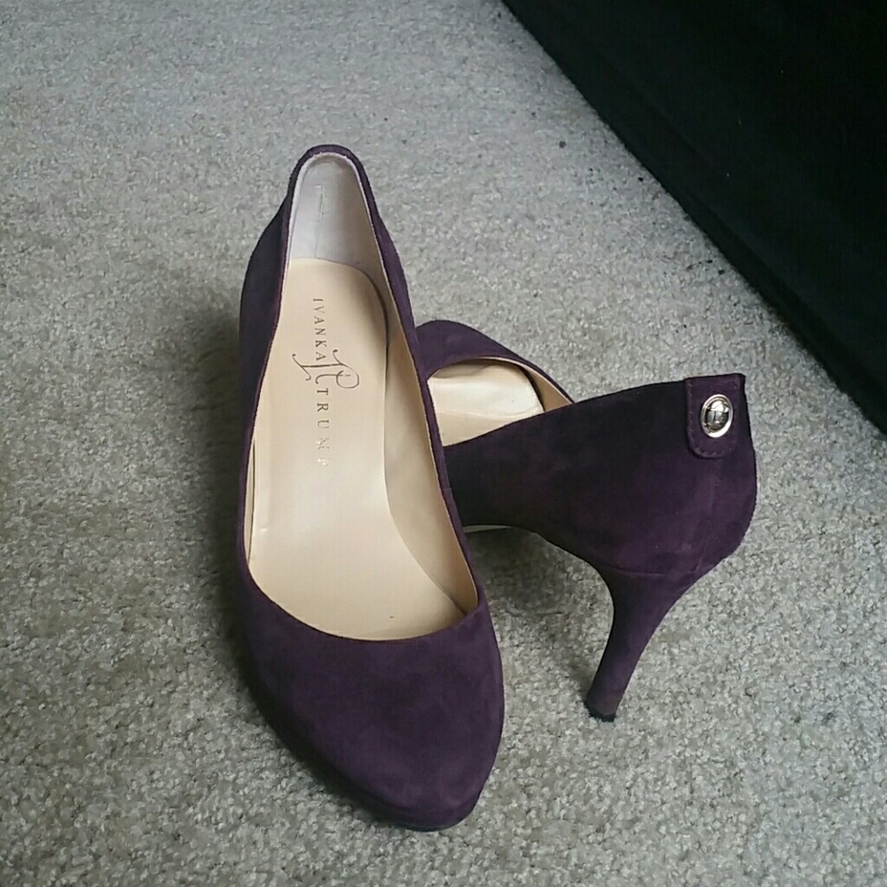 Ivanka Trump - Janie Suede Heels