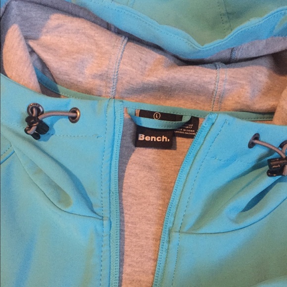 Bench. | Spring jacket - Picture 3 of 5