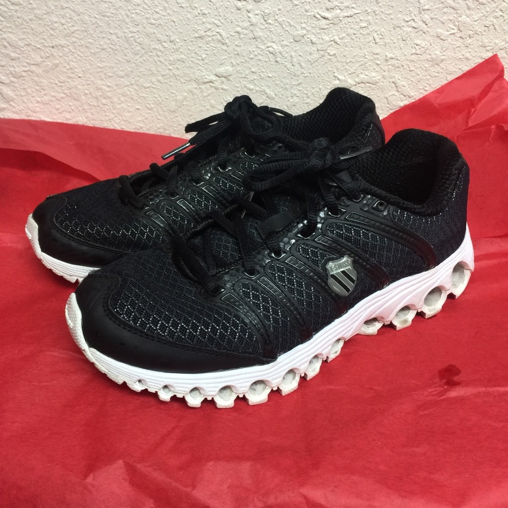 Kswiss tubes run 100