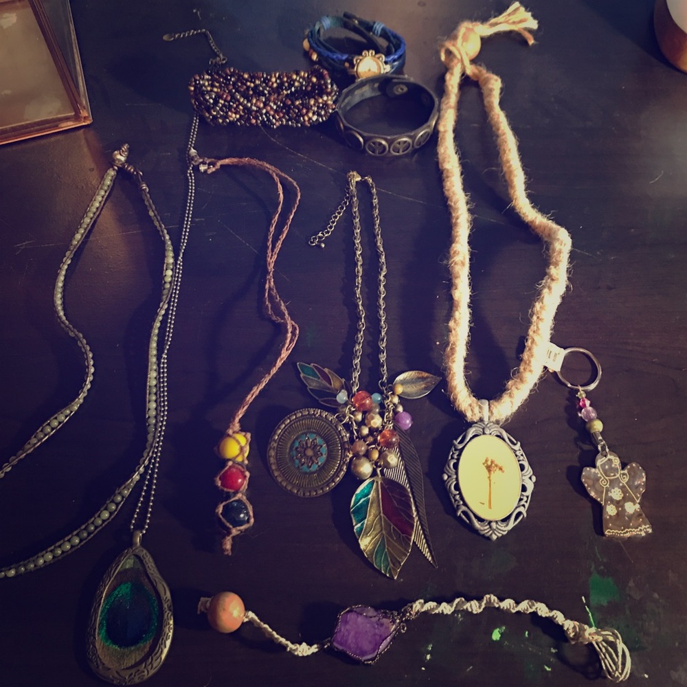 BUNDLE Boho inspired jewelry - assorted