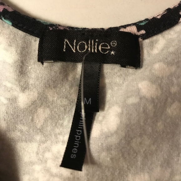 Nollie tank top with flowers and cutouts - Picture 3 of 5