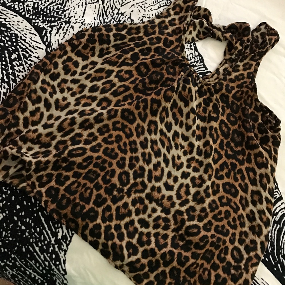 Cheetah top