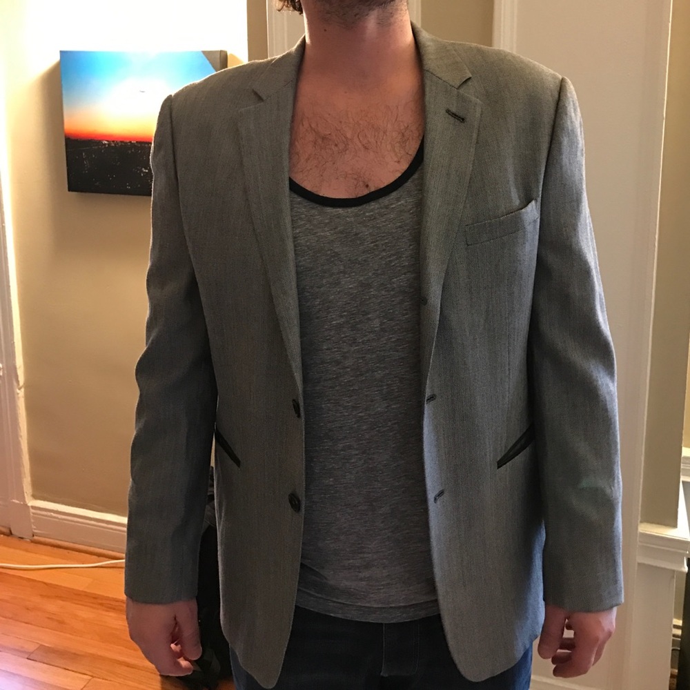 FLASH SALE! 💥🙌🏻 John Varvatos men's sport coat
