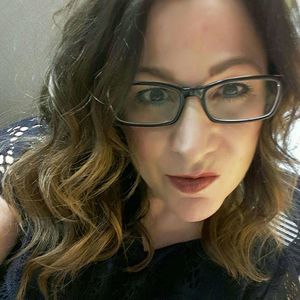 Meet your Posher, Teresa