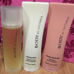 Victoria's Secret "body by victoria" set