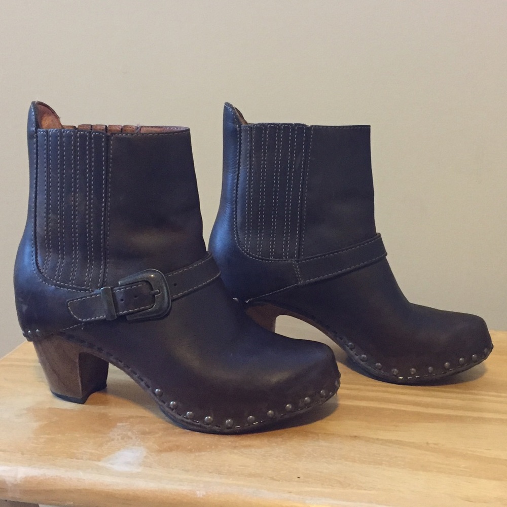 Dansko Leather booties - Size 38