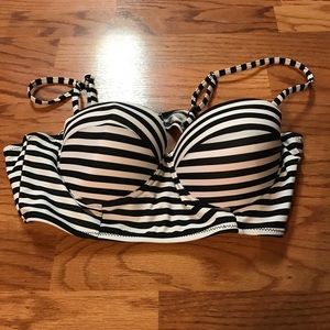 Bikini top. Deformed cup. Brand new