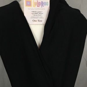BLACK LulaRoe OS leggings!