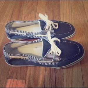 Boat shoes