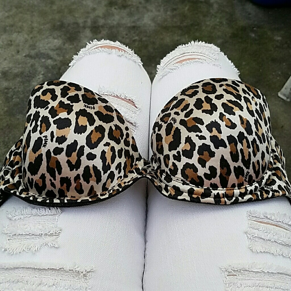 34A strapless push up