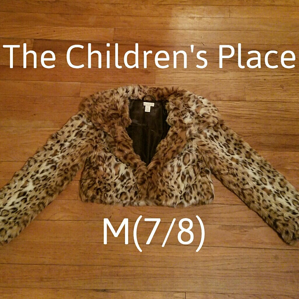 **SOLD** The Children's Place - M(7/8)