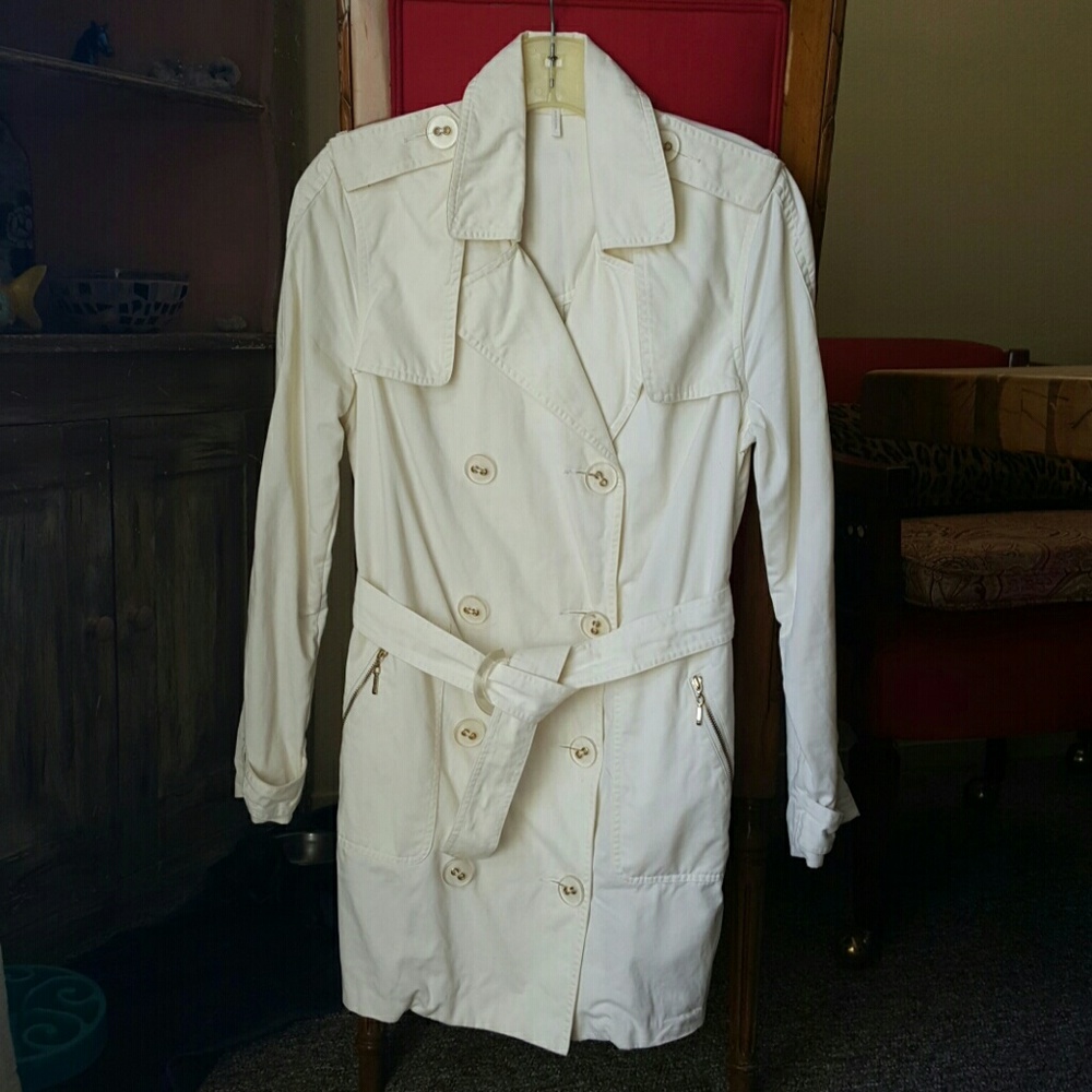 ***SOLD***Ivory trench coat