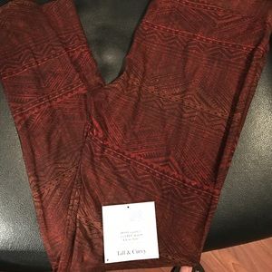 LuLaRoe leggings.