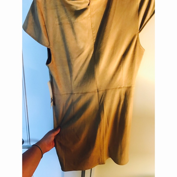 Beautiful suede texture stretch Kensie dress - Picture 2 of 4