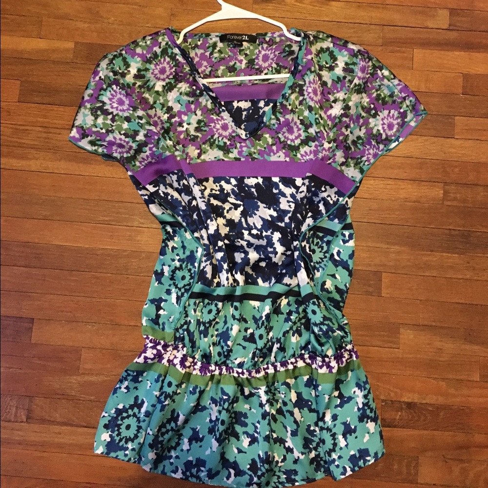 Floral Pattern Silk Flowy Top