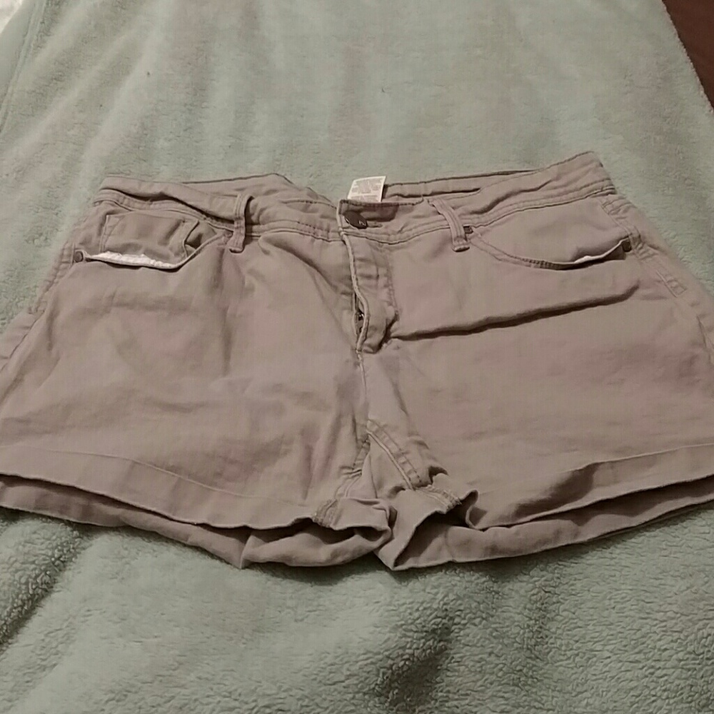 Khaki shorts