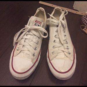 Size 8 converse