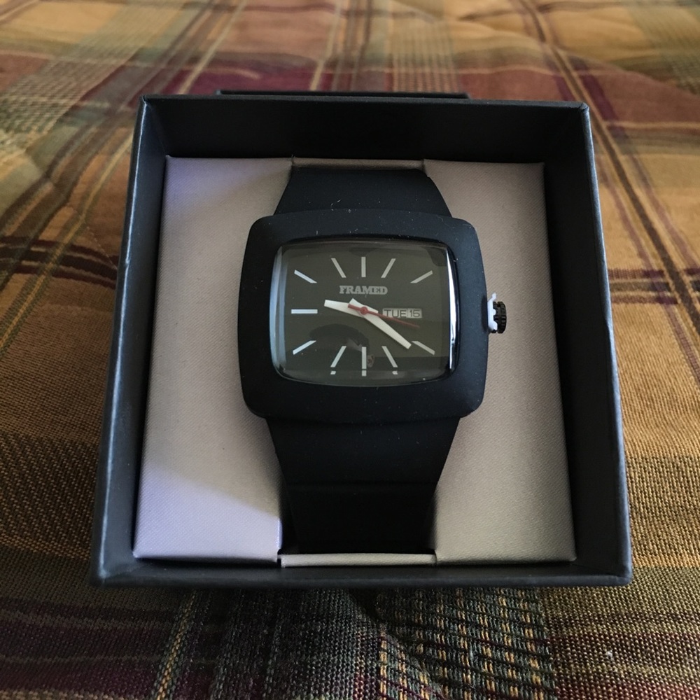 Framed Impact Watch ⌚️