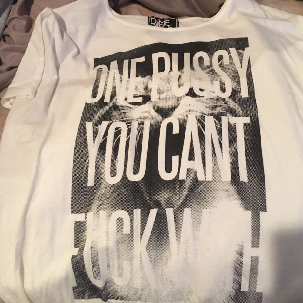 Over sized medium shirt