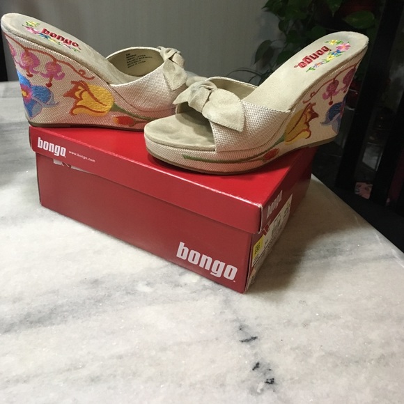 Shoes - Picture 1 of 4