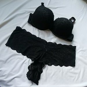 NWOT Black Lace Cheekies 18/20