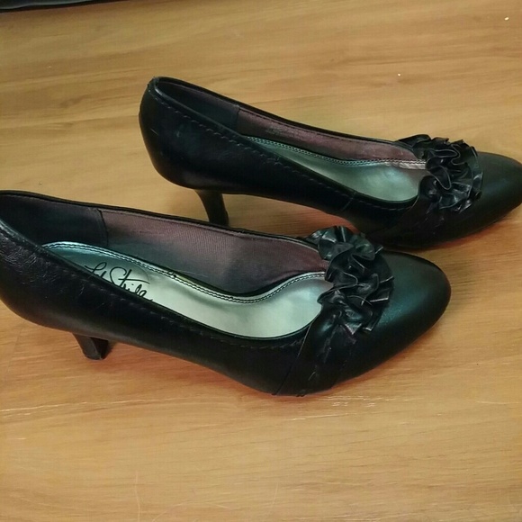 Dress high heels - Picture 2 of 3