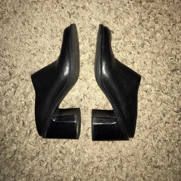 Urban Outfitters Shoes - Vintage Black Mules