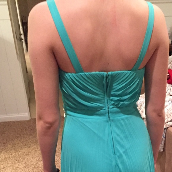 Prom/Formal dress - Picture 2 of 4