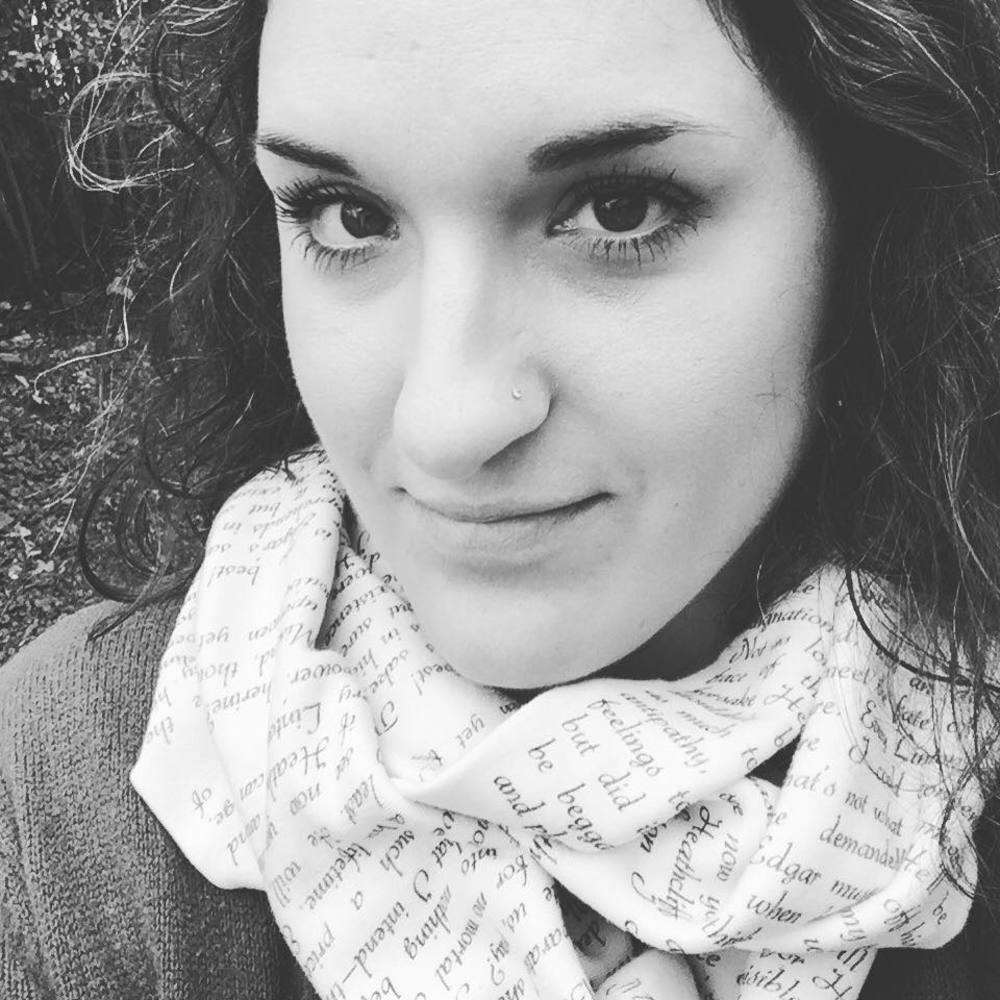 Meet your Posher, Lauren