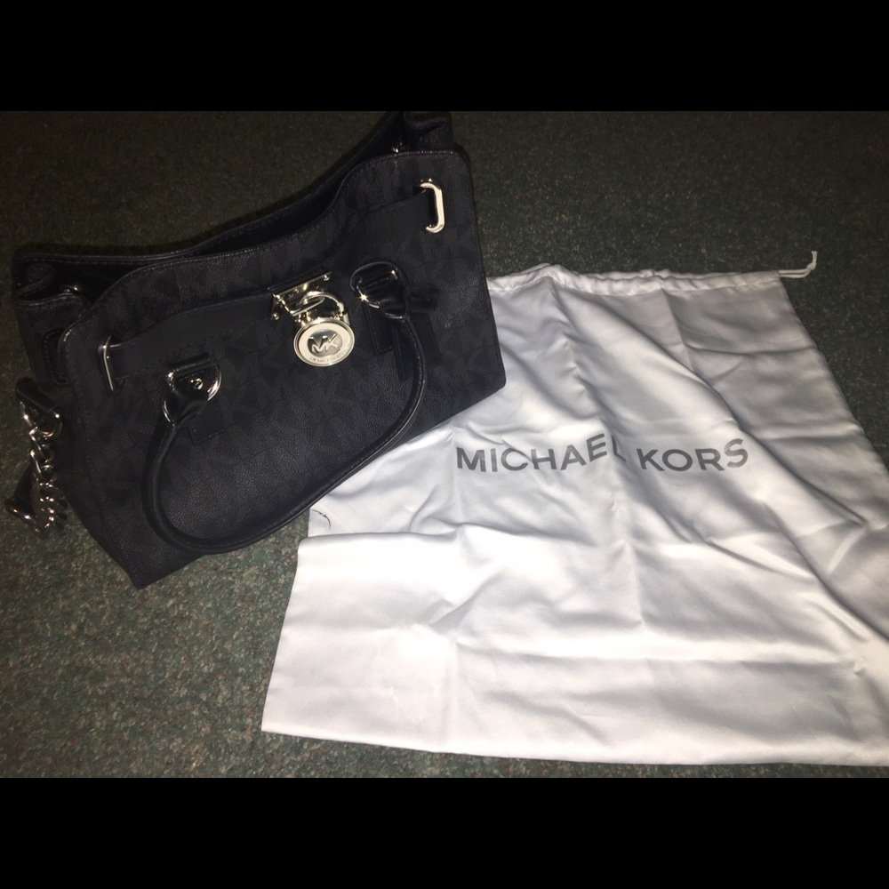 MK purse