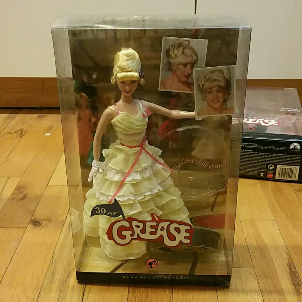 Barbie dolls - Picture 4 of 4