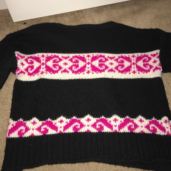 Oversized Pattern Sweater - Picture 2 of 3