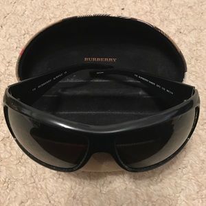 Burberry sunglasses