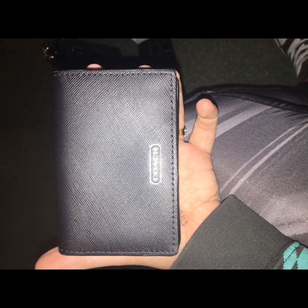 Coach card holder/wristlet