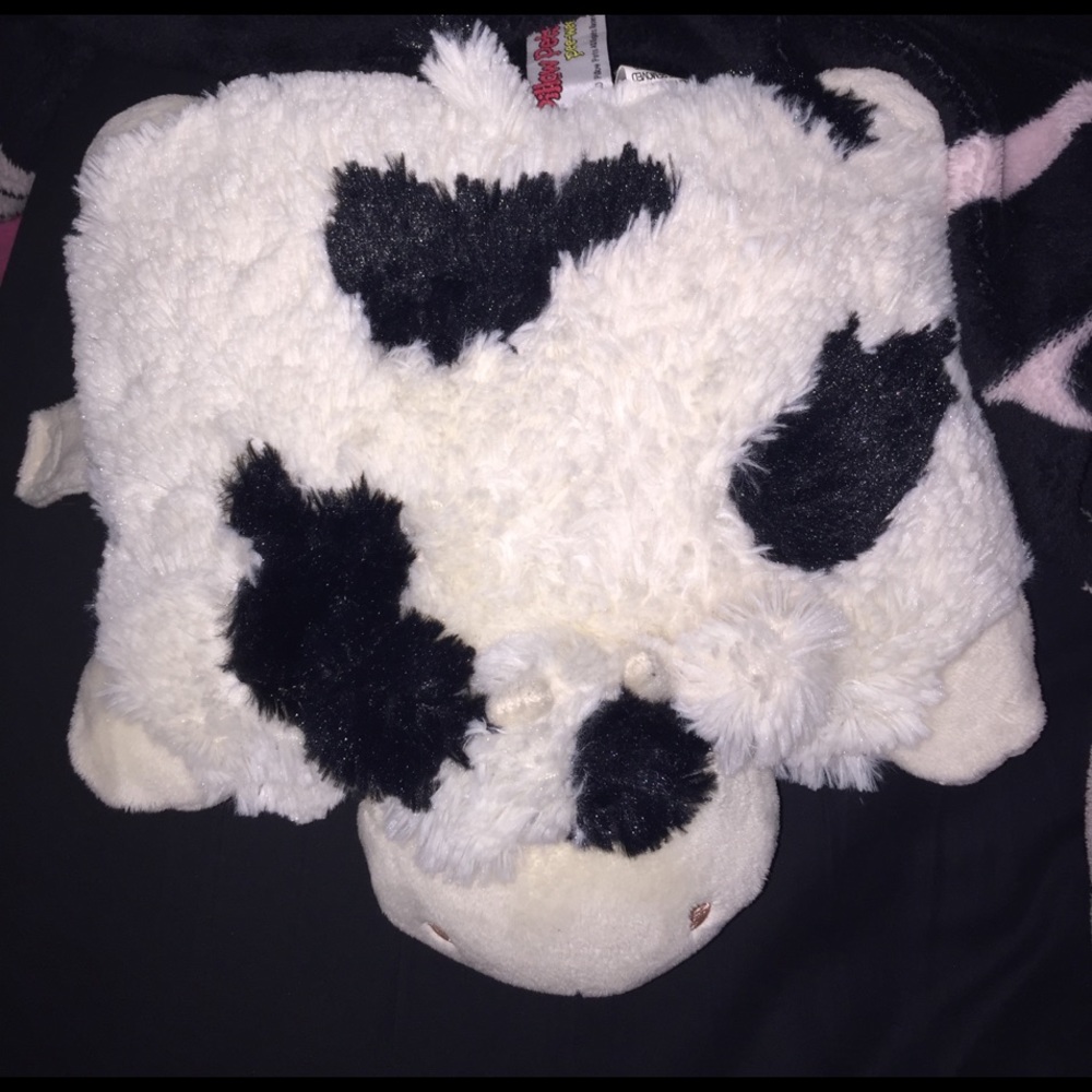 Pee Wee Cow Pillow Pet