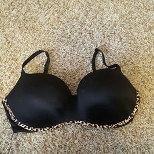 VS knockout bra