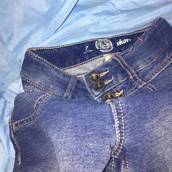 Girls high waisted shorts - Picture 2 of 3