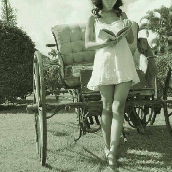 Kimchi Blue Dresses & Skirts - Vintage Inspired Babydoll Dress