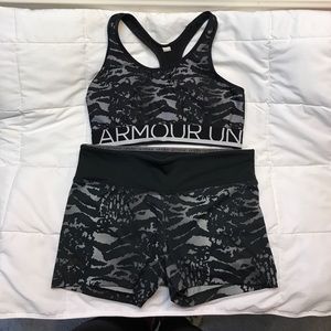 Under Armour workout set