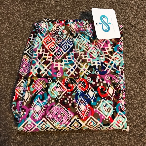 New!  Colorful Soft Aztec Print Leggings - Picture 5 of 8