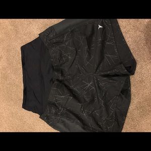 Old navy maternity active shorts xlarge