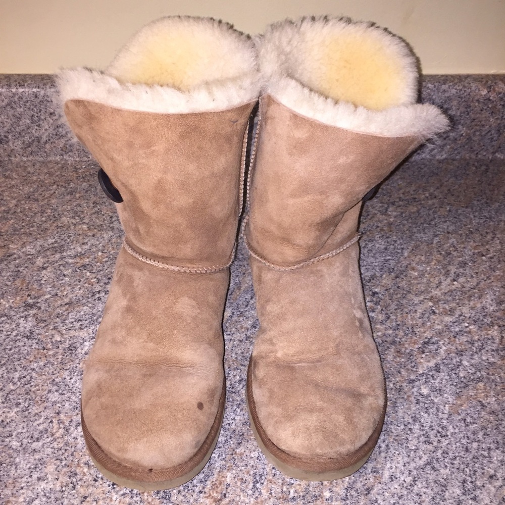 Chestnut Uggs With Button - image 1