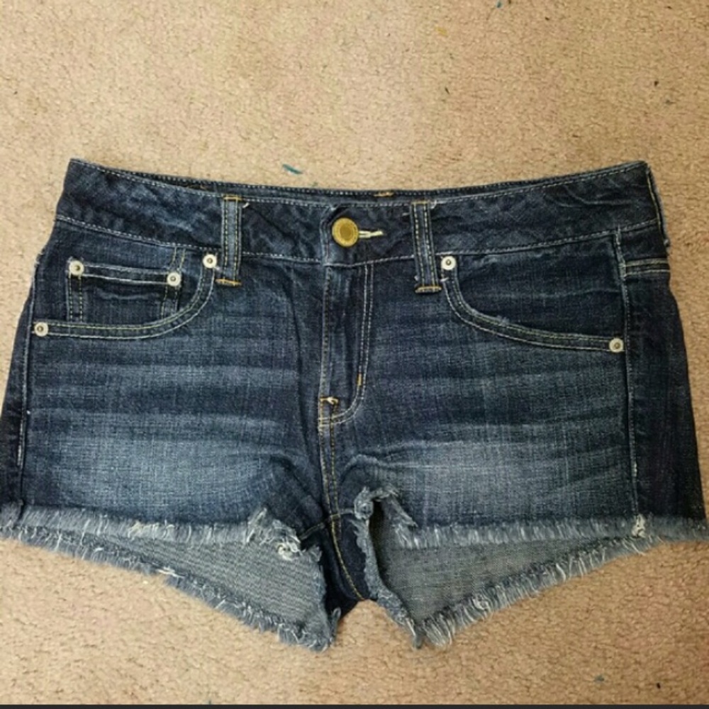 American Eagle Outfitters boyfriend shorts