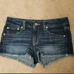 American Eagle Outfitters boyfriend shorts