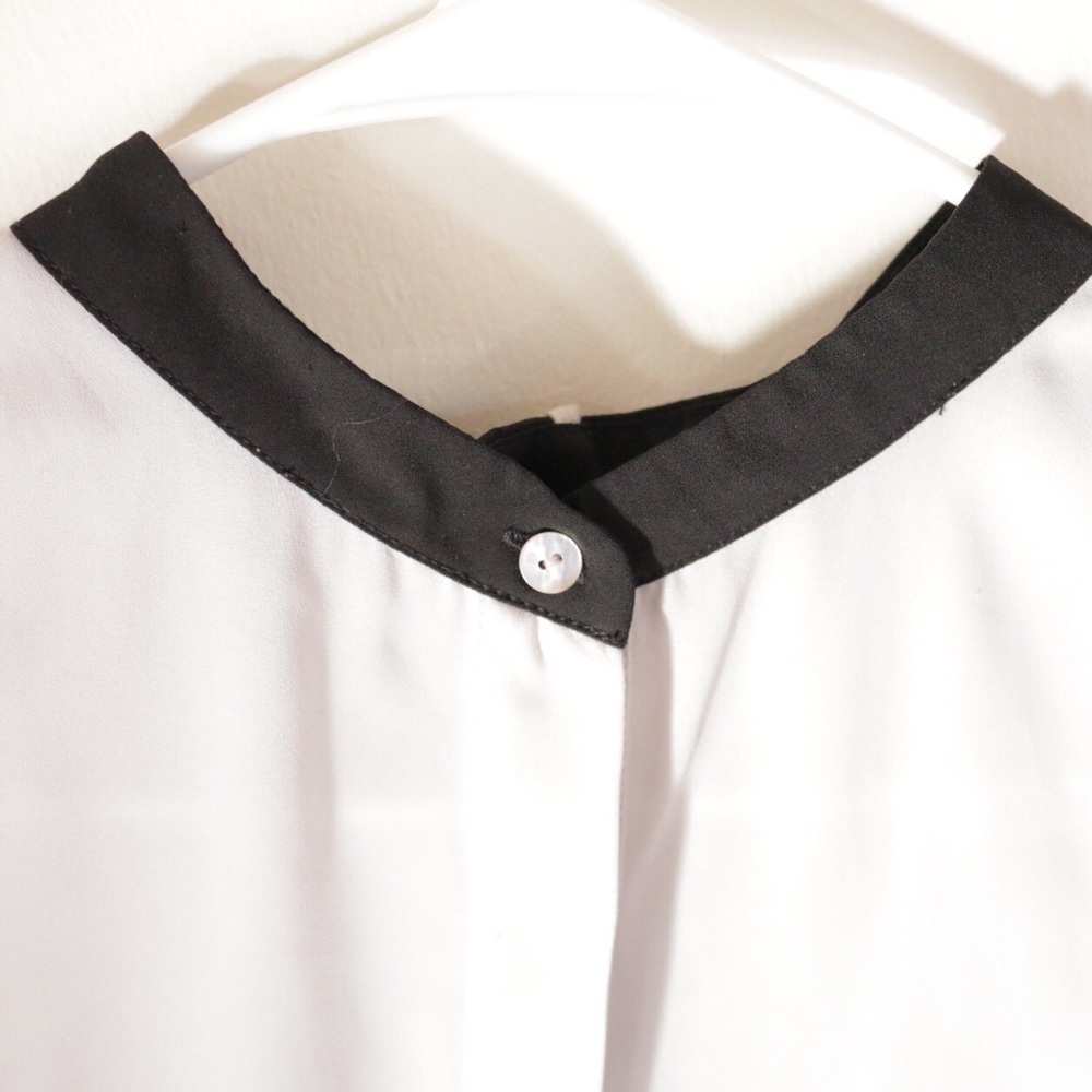 Black & White button up blouse