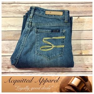 Seven7 Brand | Flare leg jeans Size 6 inseam 31.5"