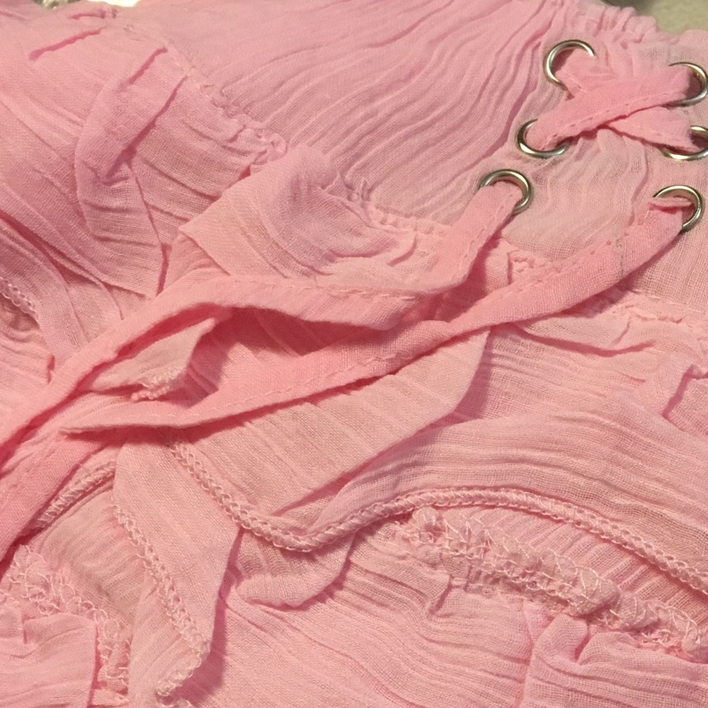 🆕🍄Pink Basic Ruffle Short Skirt - Picture 7 of 7