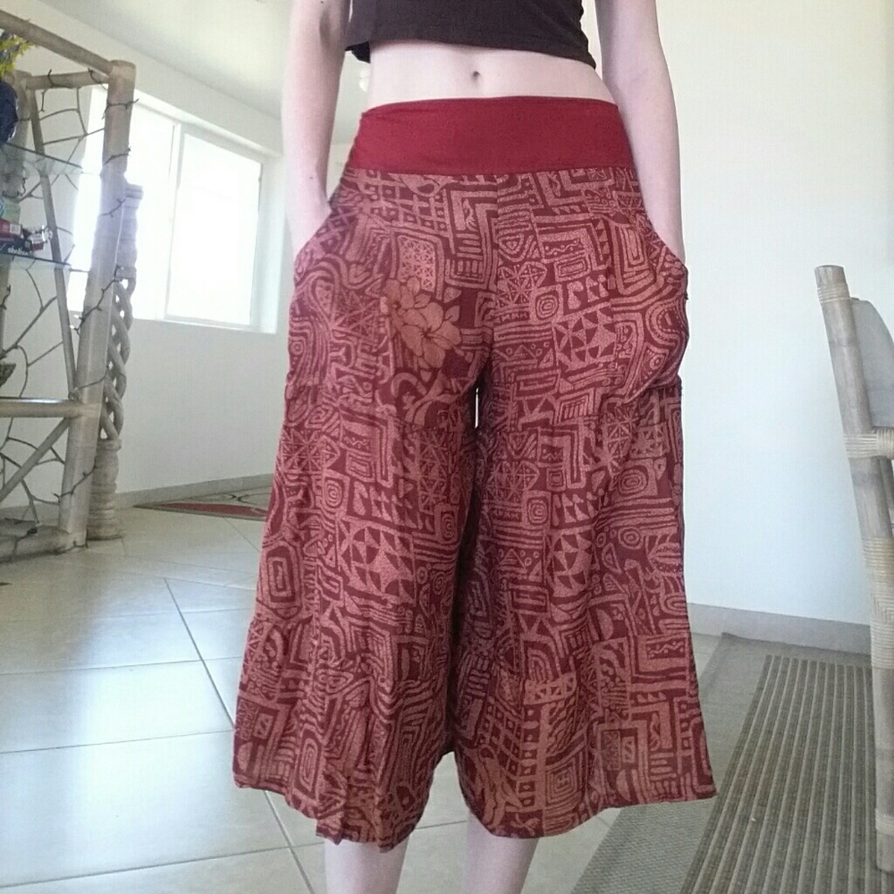 Wide leg capris